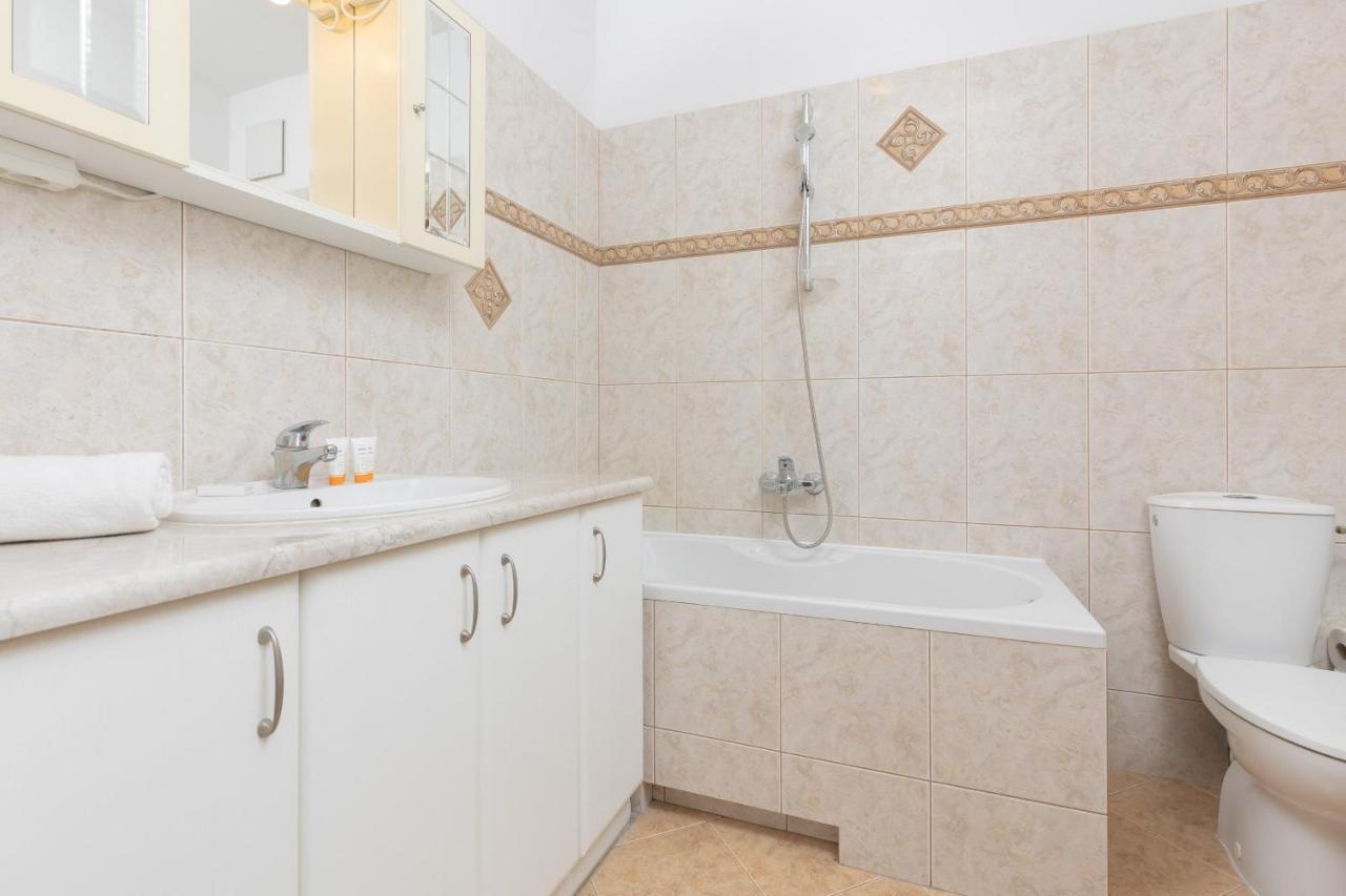 Belgradzka Apartment Warsaw by Renters Zewnętrze zdjęcie